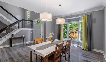 1977 EMERALD GLEN Ct, Ada, MI 49301