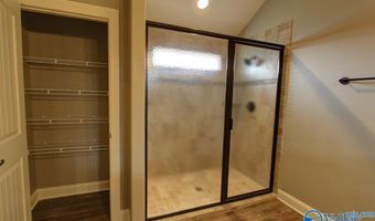 22947 Pin Oak Dr, Athens, AL 35613