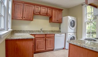 105 Florence St Apt 201, Aiken, SC 29801