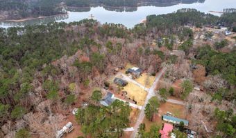 8015 LAKESIDE Dr, Appling, GA 30802