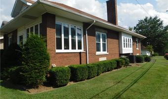 301 E Market St, Salem, IN 47167