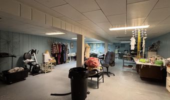 1221 Overland Ave, Burley, ID 83318