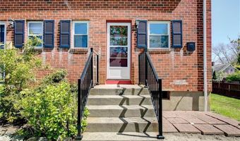 70 CARROLL Ave 1113, Newport, RI 02840