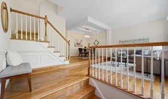 4689 KIRKPATRICK Ln, Alexandria, VA 22311