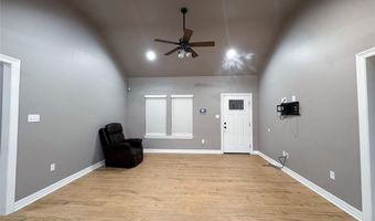 901 Lee St, Benton, LA 71006