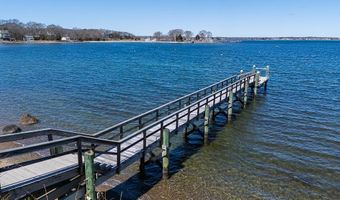 209 Buena Vista Dr, North Kingstown, RI 02852