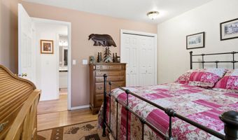 10920 MARTIN Ln NE, Aurora, OR 97002