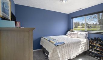 1077 Sun Valley Ln, Allegan, MI 49010
