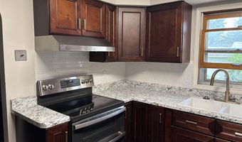 2894 Park, Adrian, MI 49221
