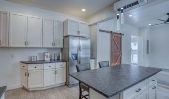 410 WEST St, Clayton, DE 19938