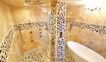 2668 Beach Blvd 2a, Biloxi, MS 39531