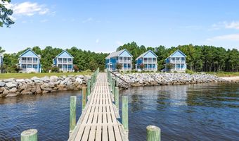 511 Neuse Village Rd 1, Arapahoe, NC 28510