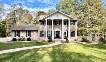 307 The Woods, Bedford, IN 47421