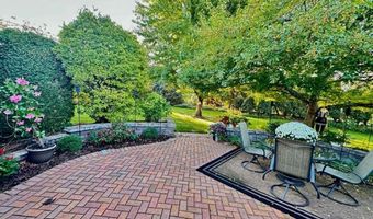 W6063 STRAWFLOWER Drive, Appleton, WI 54915