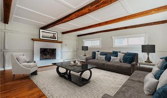 279 Fenn Rd, Cheshire, CT 06410