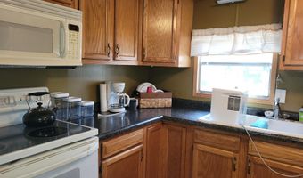 92 Rohr St #24, Arnolds Park, IA 51331