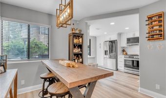 29729 Strawberry Hill Dr, Agoura Hills, CA 91301