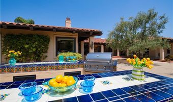 28306 Crescent Hill Way, Escondido, CA 92026