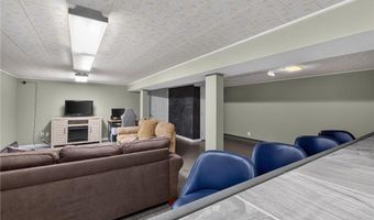119 N Main St, Alburtis, PA 18011