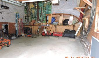 124 Lakefront Ln 21 &22, Barton, VT 05822