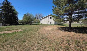 211 Jolley Ave, Douglas, WY 82633