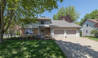 5999 139th St W, Apple Valley, MN 55124