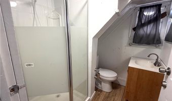 16 Barnes Ave, Utica, NY 13502