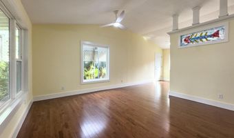 222 Ave D, Apalachicola, FL 32320