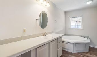 4170 Thirty Ninth St, Bay St. Louis, MS 39520