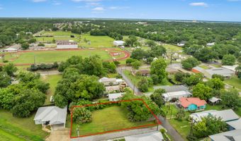 306 Union St, Bay St. Louis, MS 39520