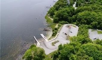 17 Basswood Dr, Bristol, RI 02809
