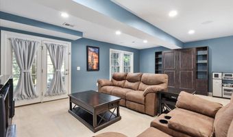 25241 DESTINATION Sq, Aldie, VA 20105