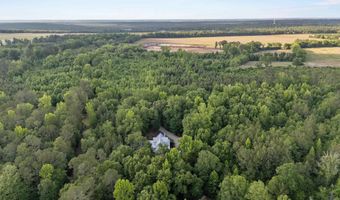 1604 Malvern Hill Dr, Camden, SC 29020