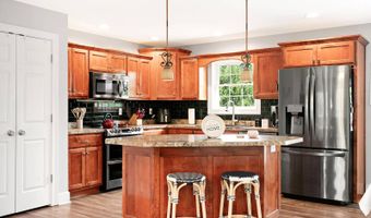 1007 Pembrooke Dr, Bardstown, KY 40004