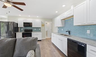 22125 Driftwood Ln, Abingdon, VA 24211