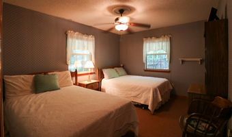 407 Lakeshore Dr, Bainbridge, GA 39819
