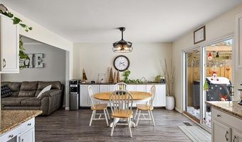 3373 Glover Rd, Almont, MI 48003