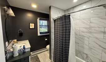 683 Water St, Bennington, VT 05257