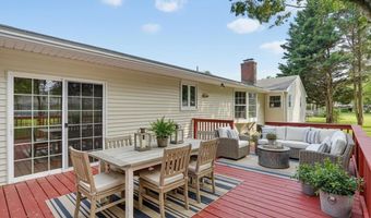 90 GREENVIEW Dr, Dover, DE 19901