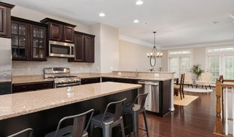 816 NANCY LYNN Ln, Arnold, MD 21012