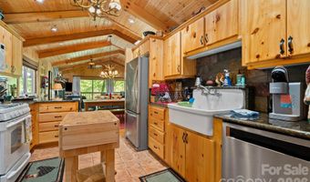 479 Old Dummy Line Rd, Balsam, NC 28707