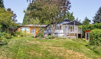840 Harmony Ln, Ashland, OR 97520