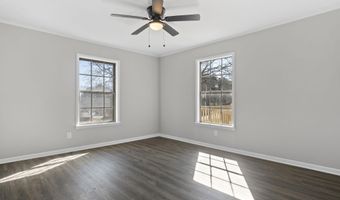 2014 W Lakeview Dr, Benton, AR 72015