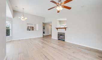 20596 CORNSTALK Ter 302, Ashburn, VA 20147