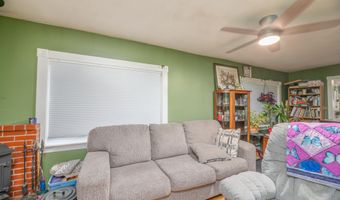 240 Middle Rd, Augusta, ME 04330