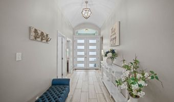 124 Sea Breeze Dr, Aransas Pass, TX 78336