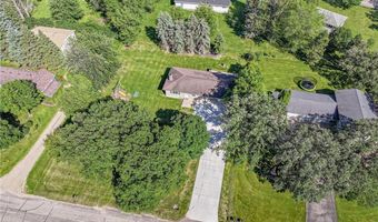 1007 Ruby St NW, Alexandria, MN 56308