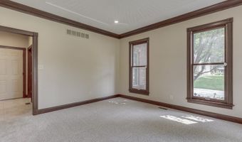 20 Forrests Edge Ct, Indianapolis, IN 46227
