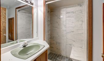 5241 Dommers Dr, Fitchburg, WI 53711