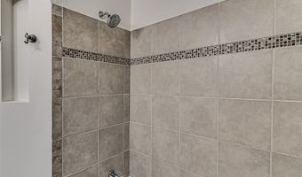 7211 NW 44th Dr, Bethany, OK 73008